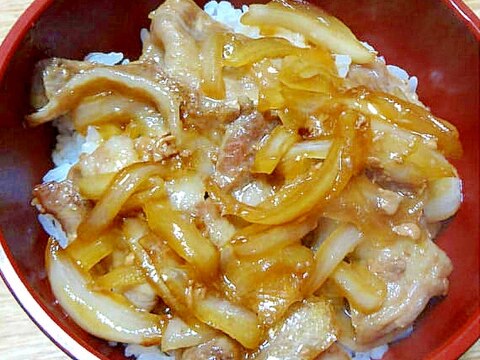 新玉ねぎと豚バラ肉の照り焼き丼